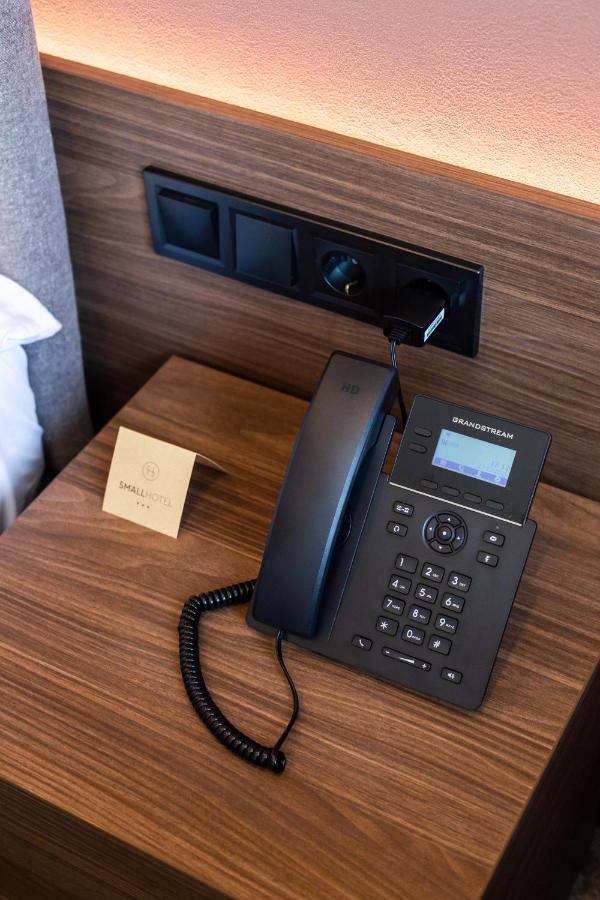 Small Hotel ヴィーンヌィツャ エクステリア 写真