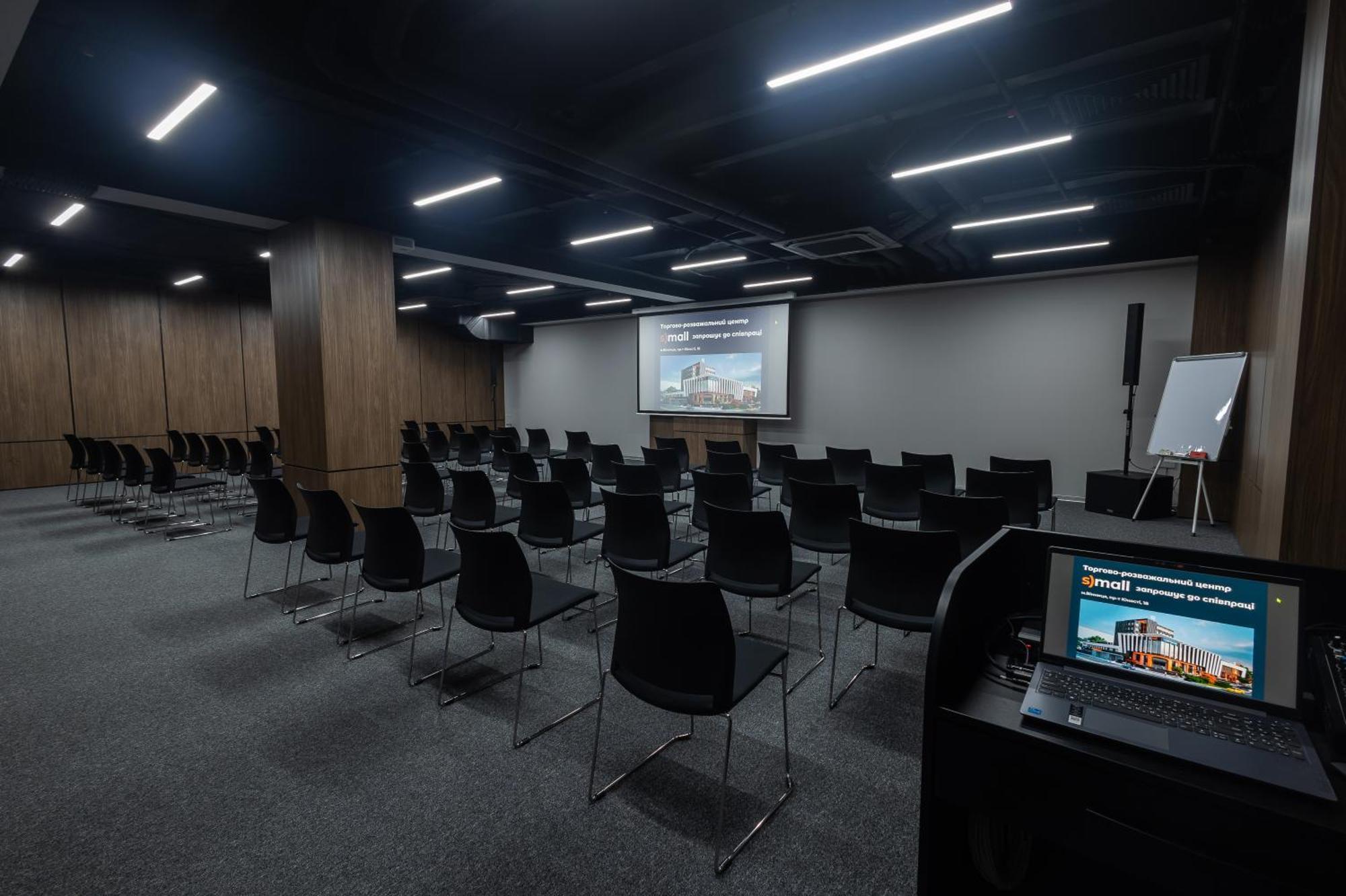 Small Hotel ヴィーンヌィツャ エクステリア 写真